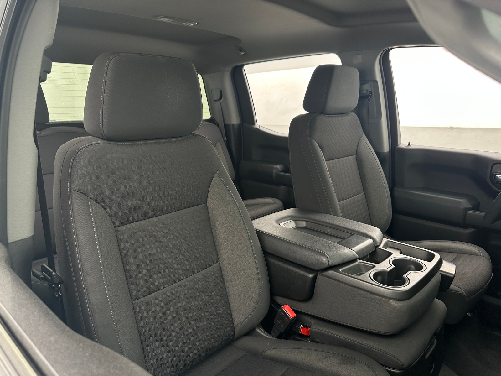 Thumbnail: 2022 Chevrolet Silverado 1500 - 2