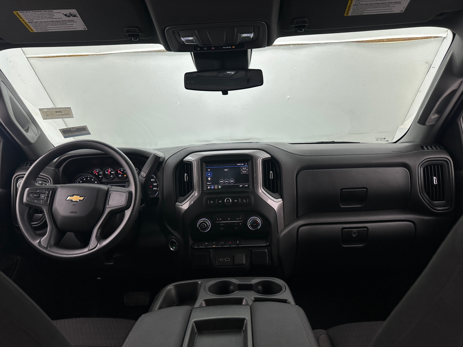 Thumbnail: 2022 Chevrolet Silverado 1500 - 3