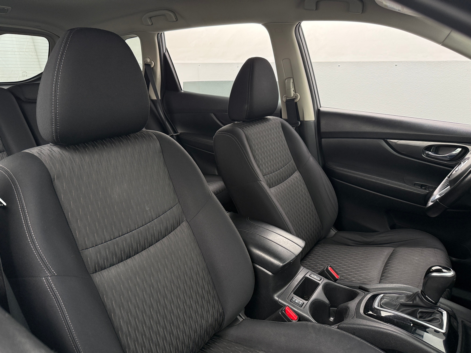 Thumbnail: 2018 Nissan Rogue - 2