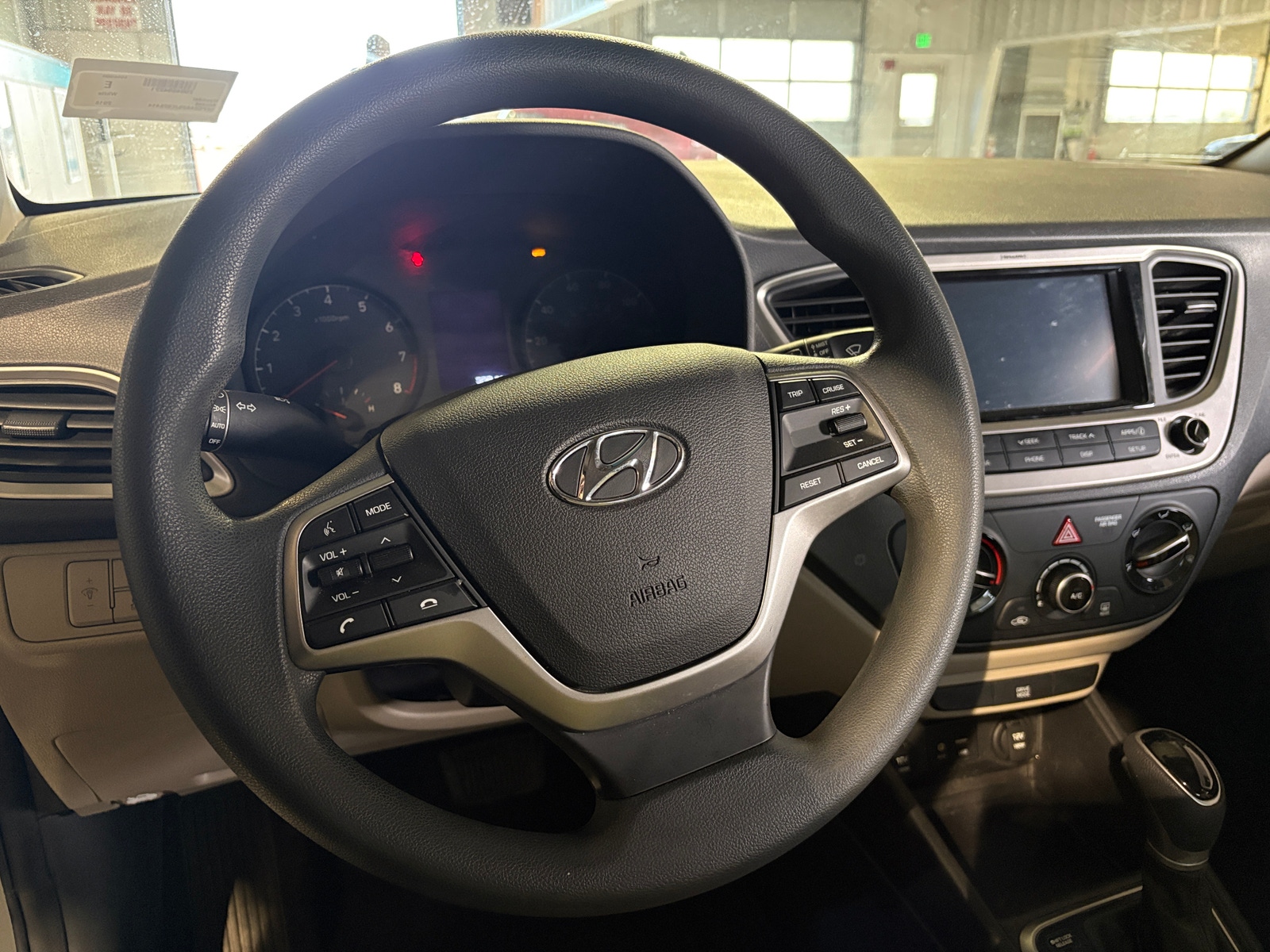 Thumbnail: 2018 Hyundai Accent - 5