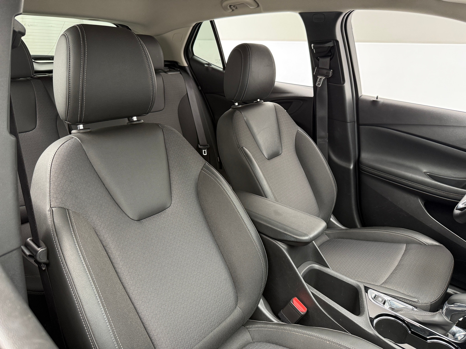 Thumbnail: 2025 Buick Encore GX - 2