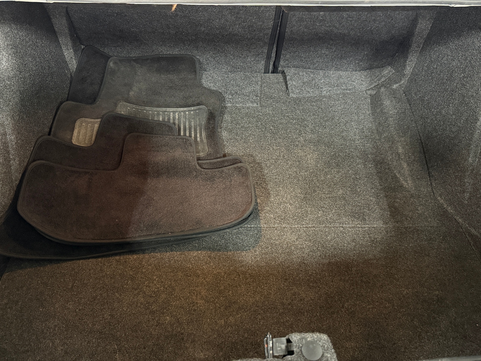 Thumbnail: 2018 Dodge Challenger - 4