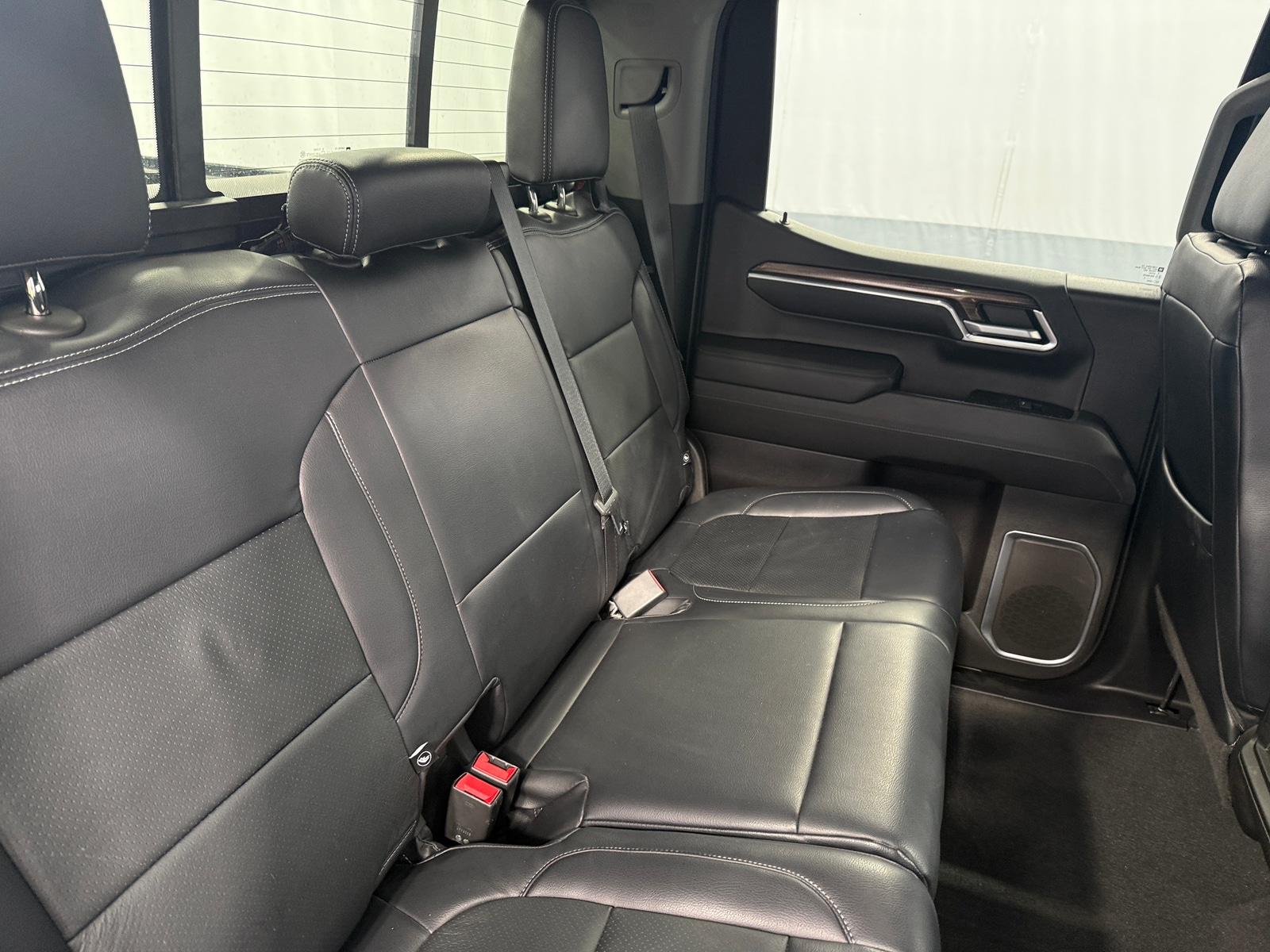 Thumbnail: 2022 Chevrolet Silverado 1500 - 6