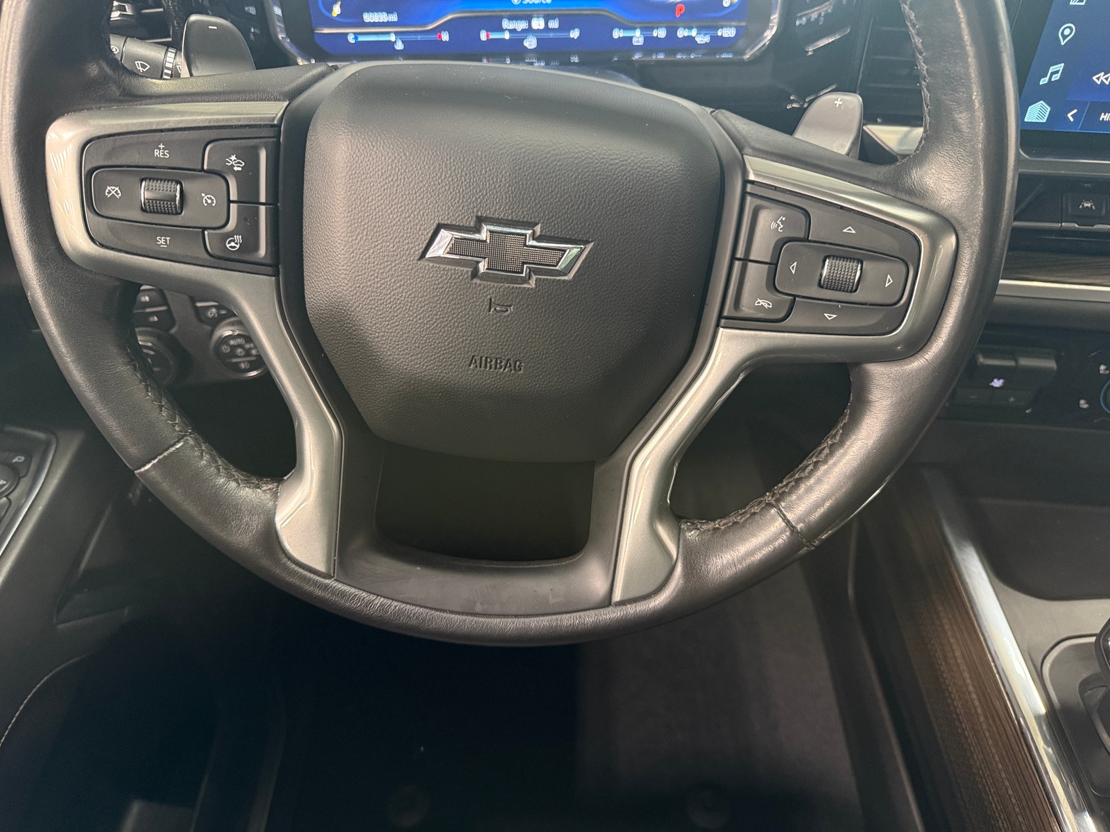 Thumbnail: 2022 Chevrolet Silverado 1500 - 5