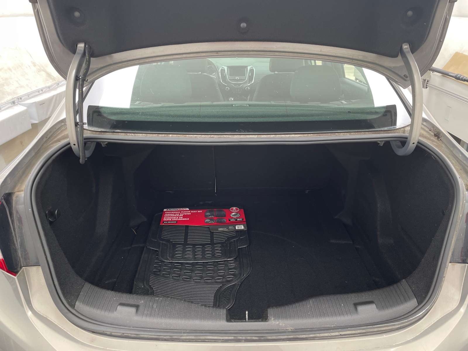 Thumbnail: 2018 Chevrolet Cruze - 7