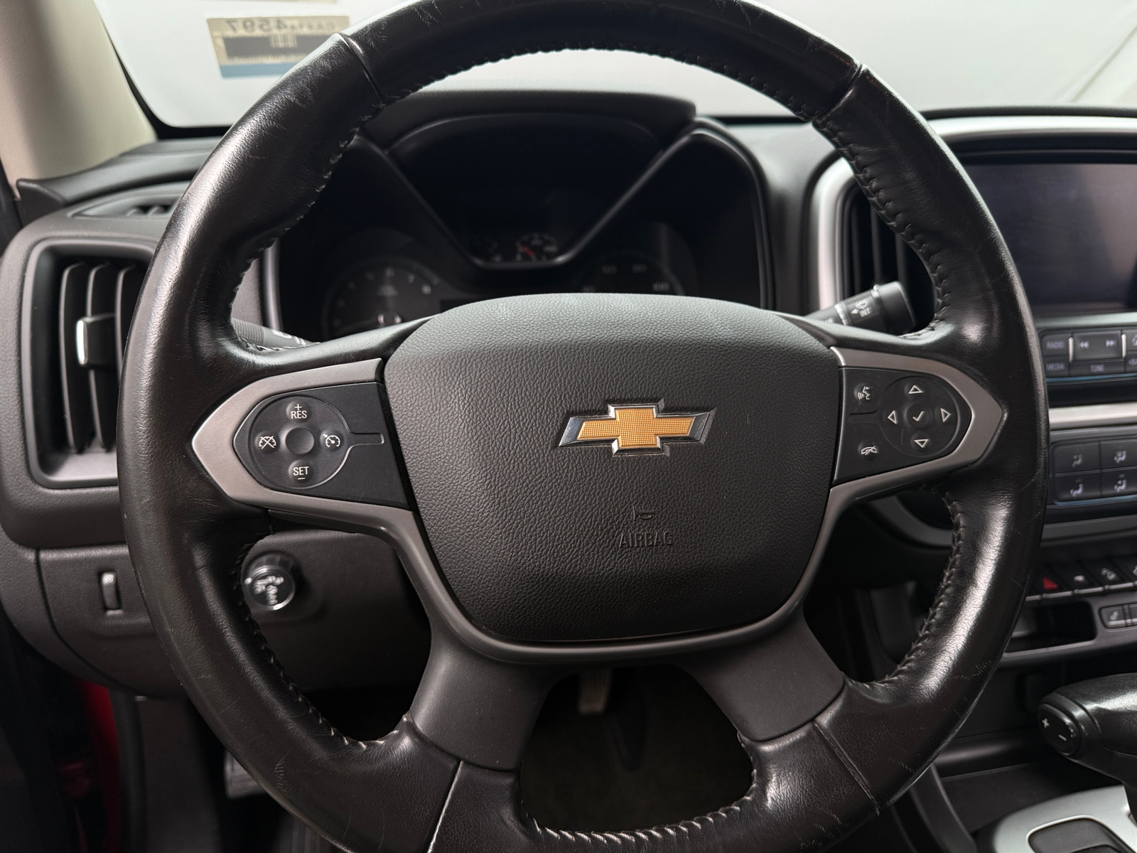 Thumbnail: 2018 Chevrolet Colorado - 4