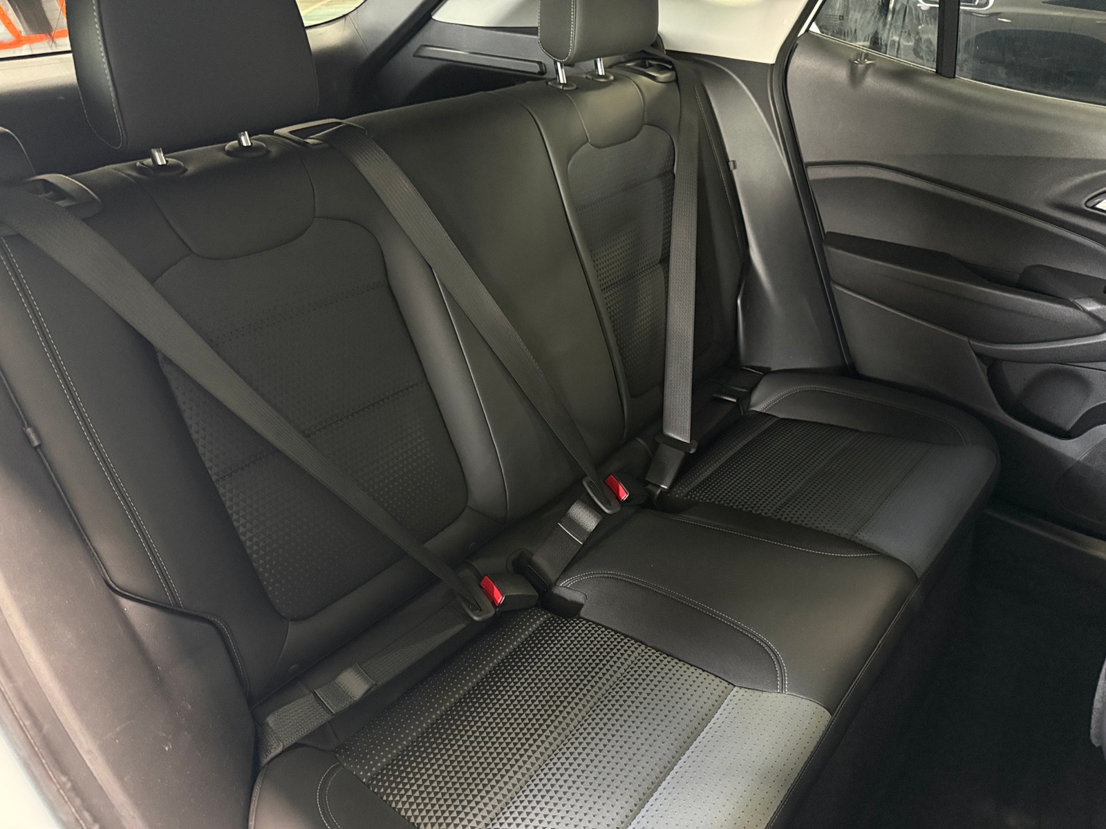 Thumbnail: 2025 Chevrolet Trax - 6