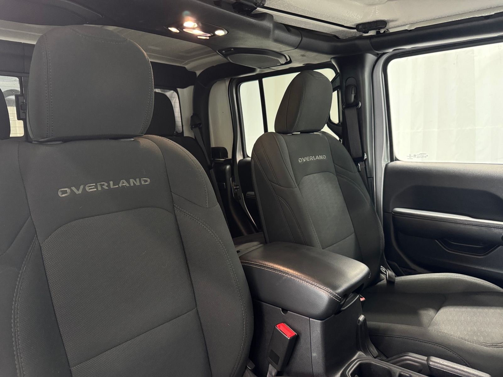 Thumbnail: 2020 Jeep Gladiator - 2