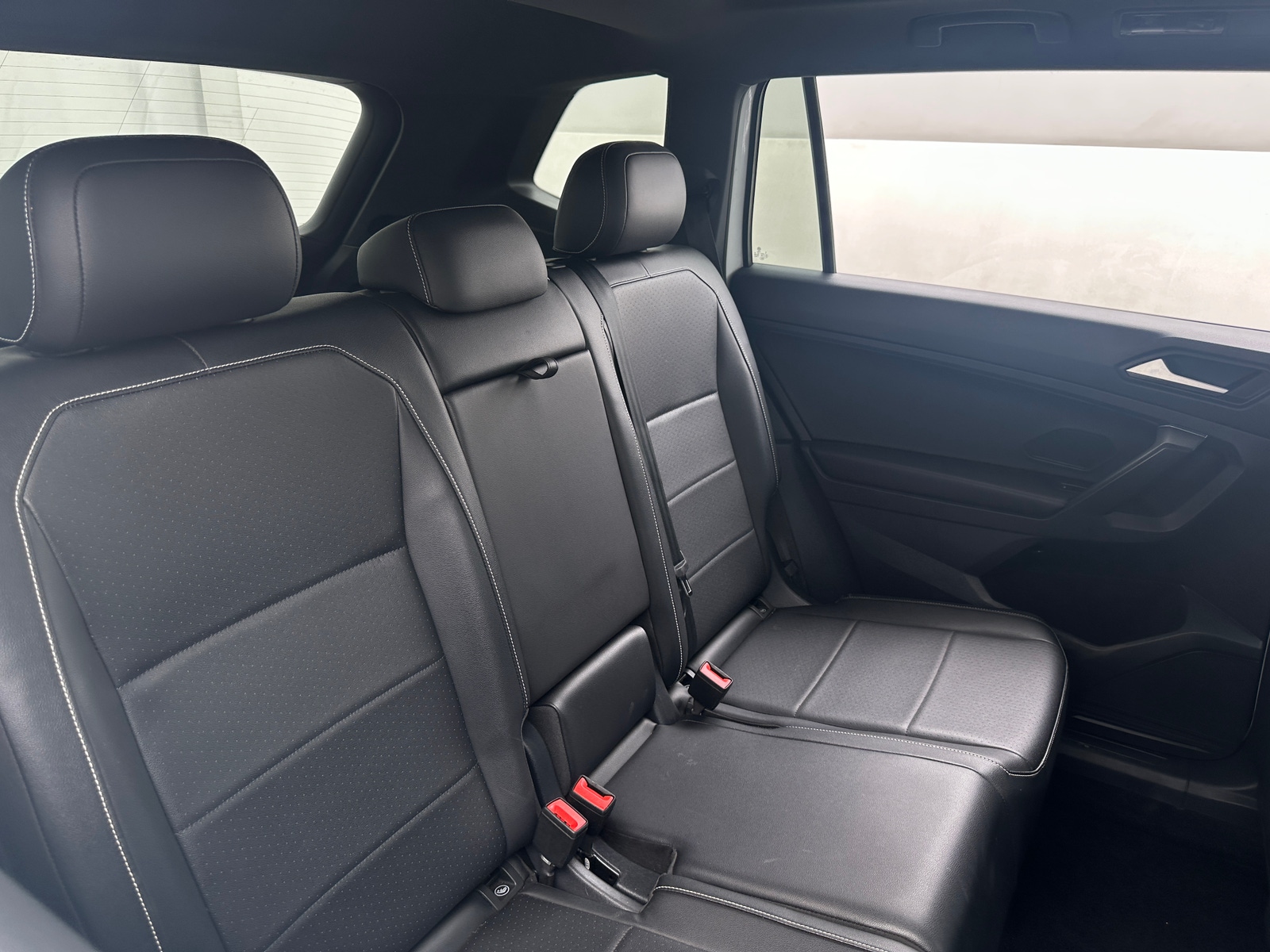 Thumbnail: 2021 Volkswagen Tiguan - 5