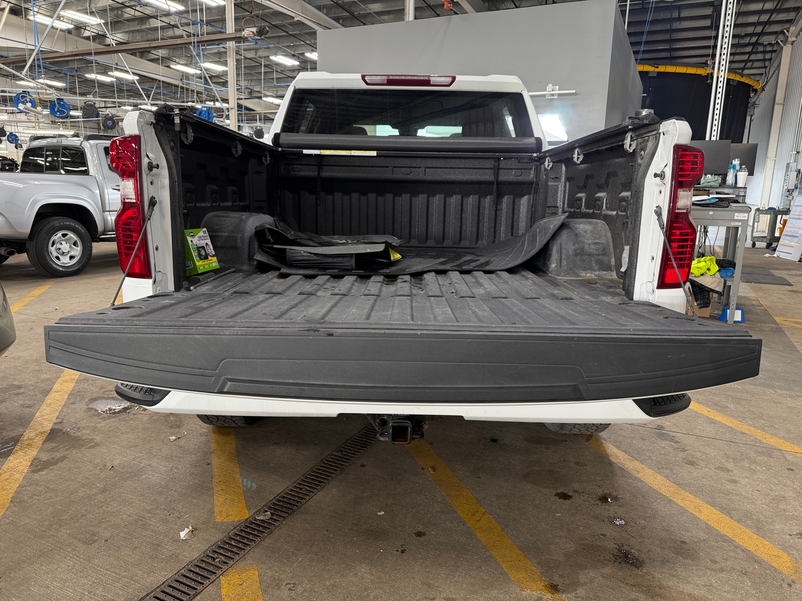 Thumbnail: 2022 Chevrolet Silverado 1500 - 7