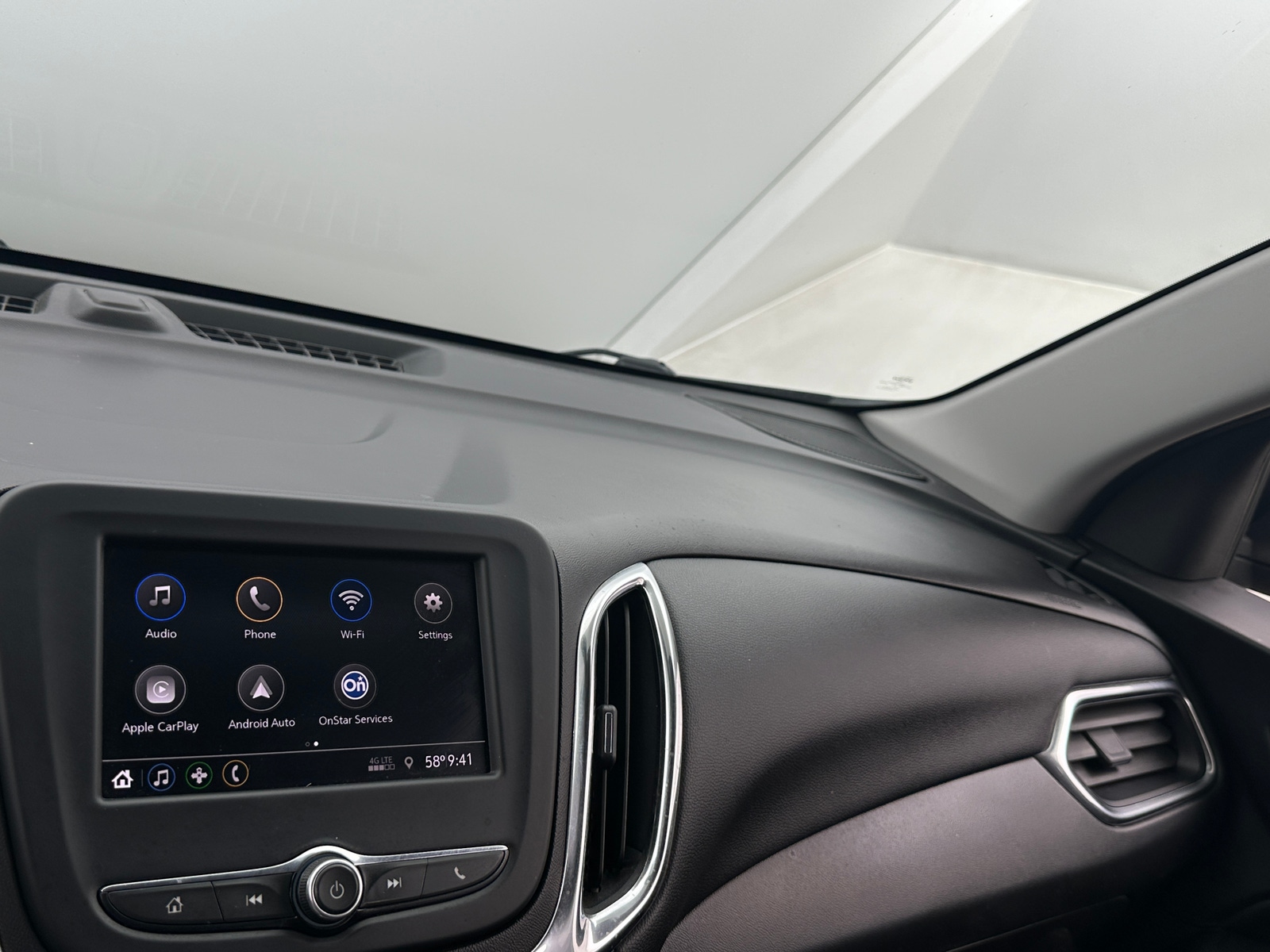 Thumbnail: 2020 Chevrolet Equinox - 4