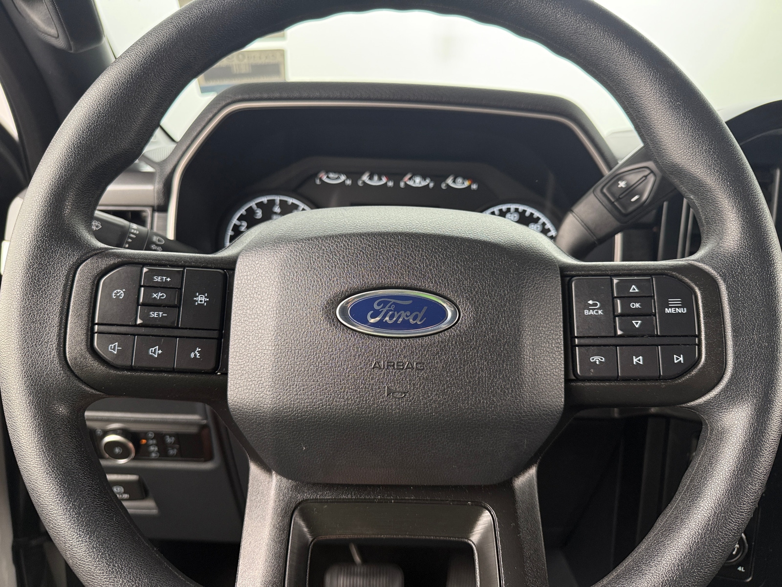 Thumbnail: 2023 Ford Econoline - 5