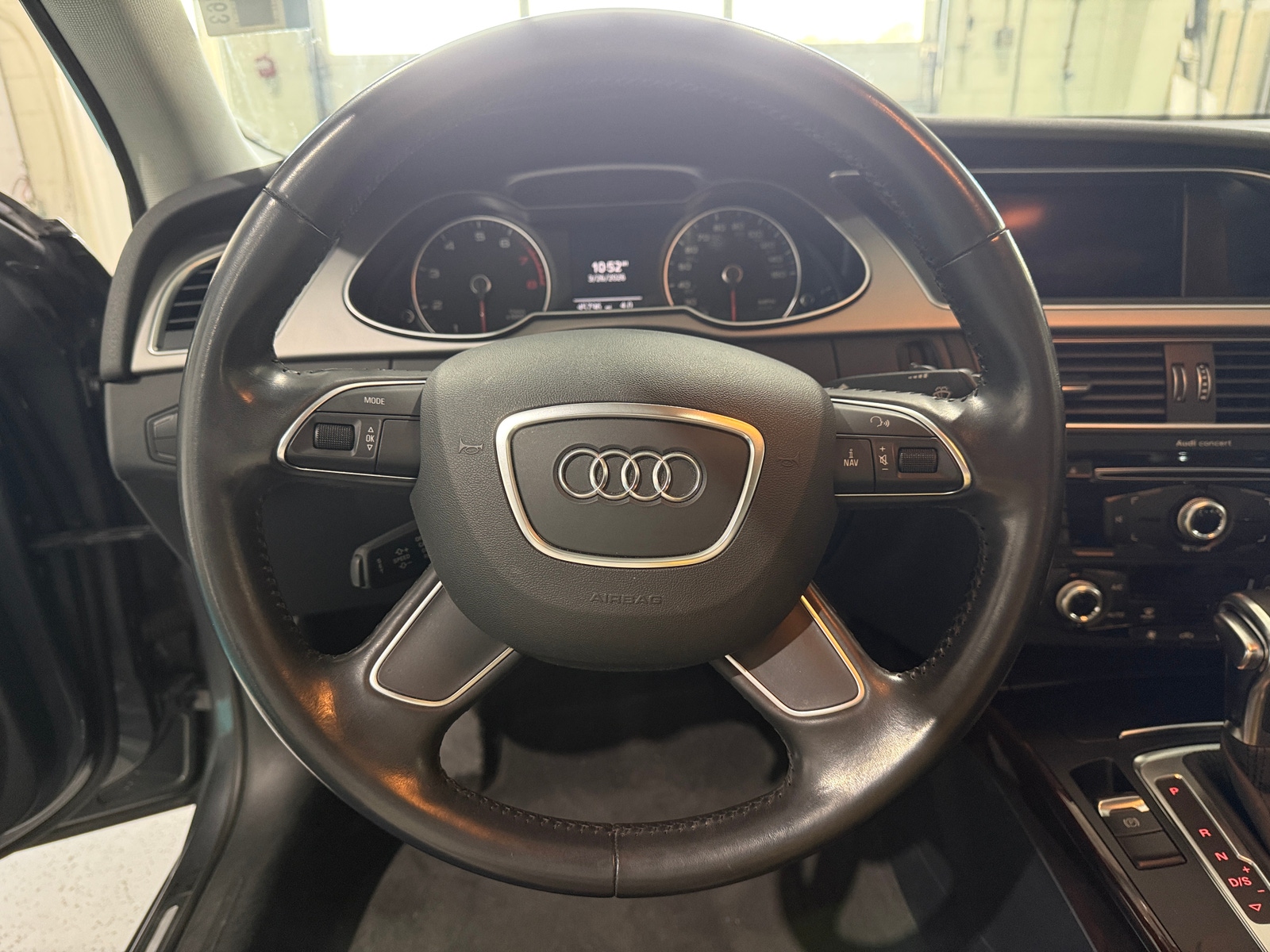 Thumbnail: 2015 Audi A4 - 4