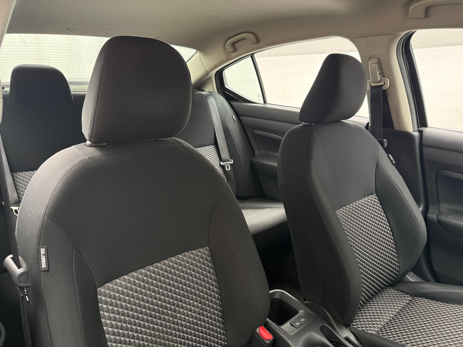 Thumbnail: 2022 Nissan Versa - 2