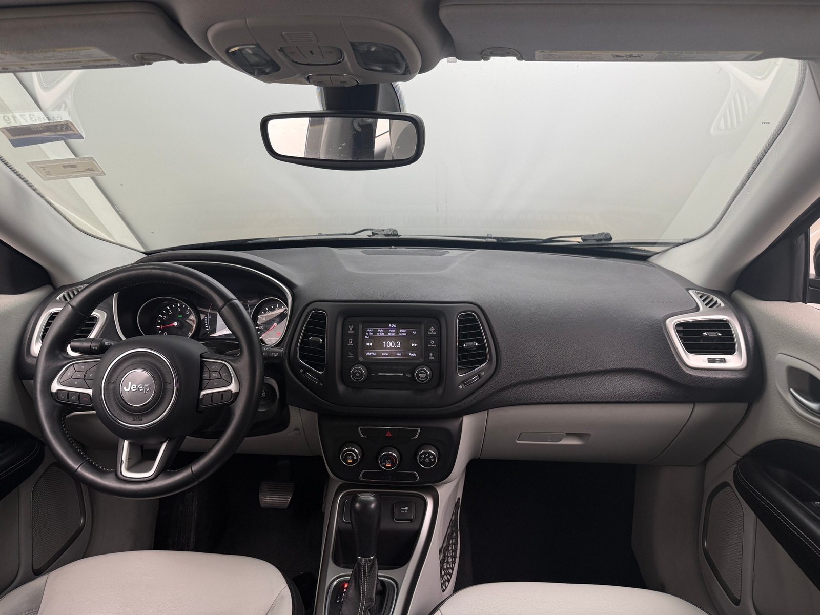 Thumbnail: 2018 Jeep Compass - 3