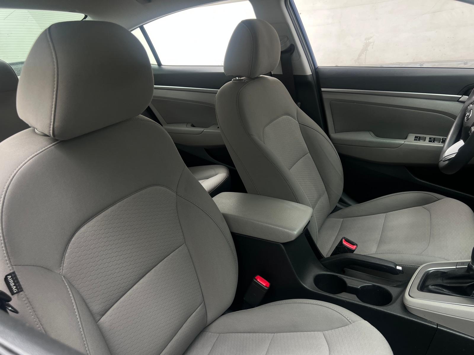 Thumbnail: 2019 Hyundai Elantra - 2