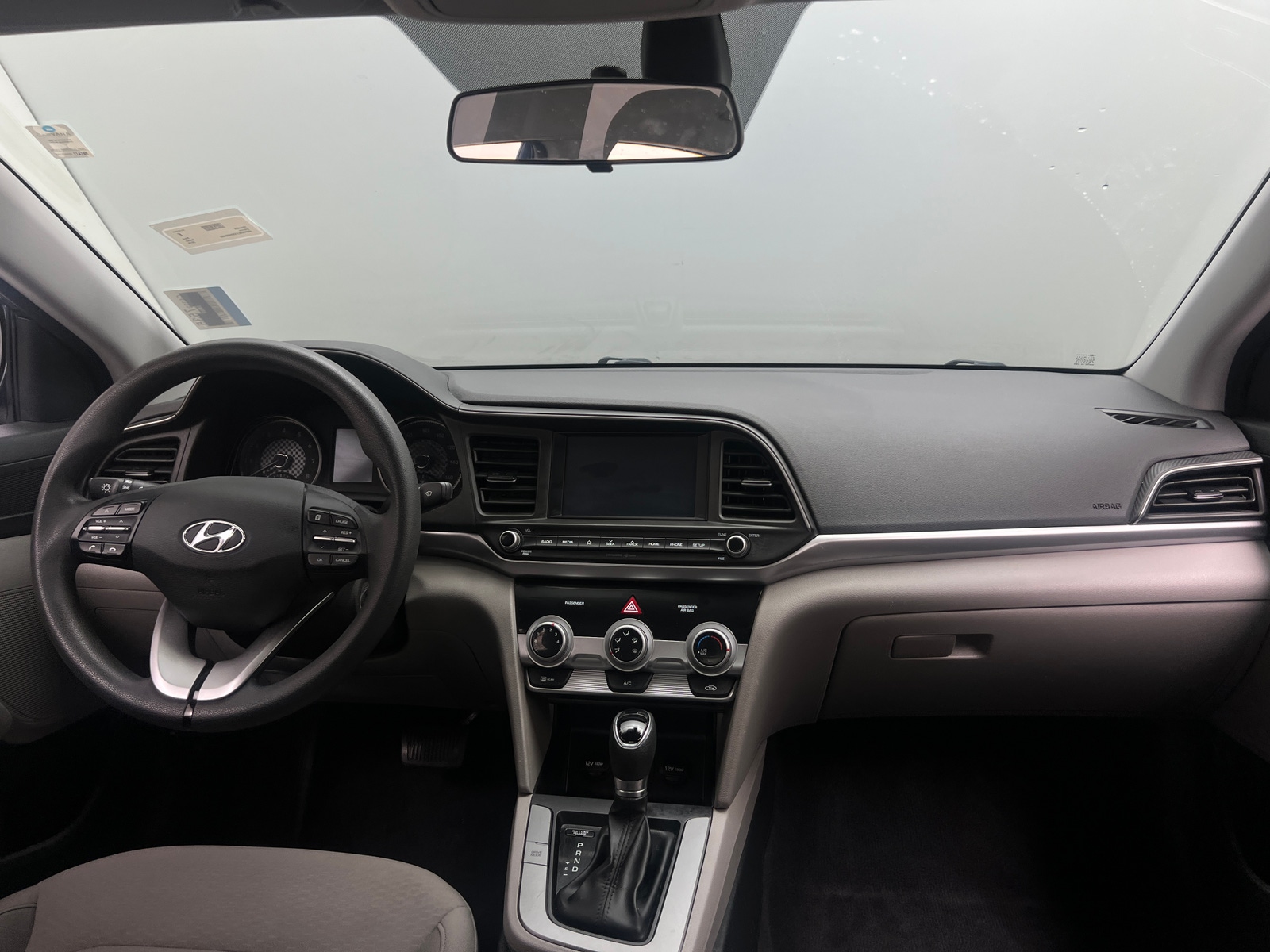 Thumbnail: 2019 Hyundai Elantra - 3