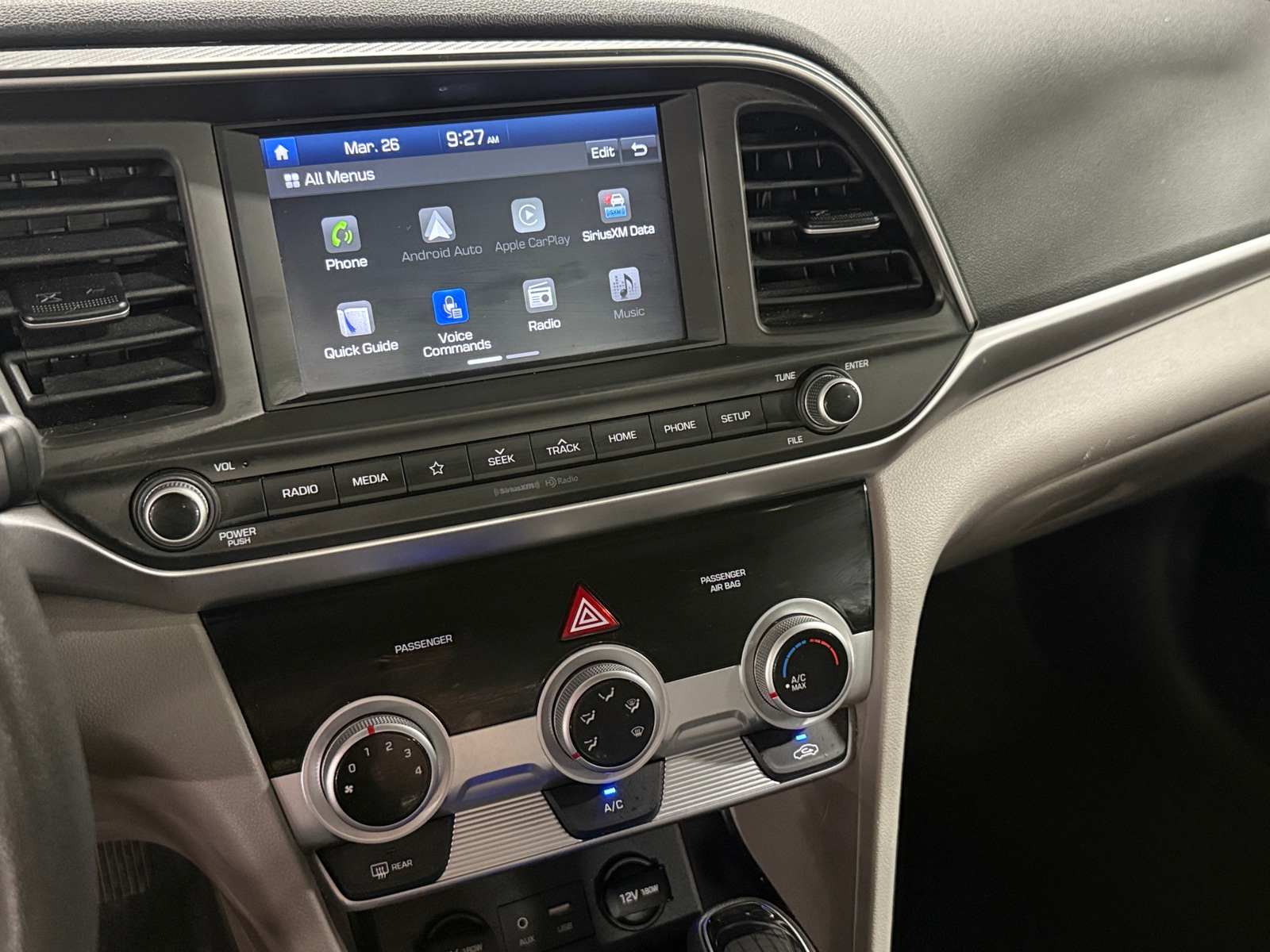 Thumbnail: 2019 Hyundai Elantra - 4