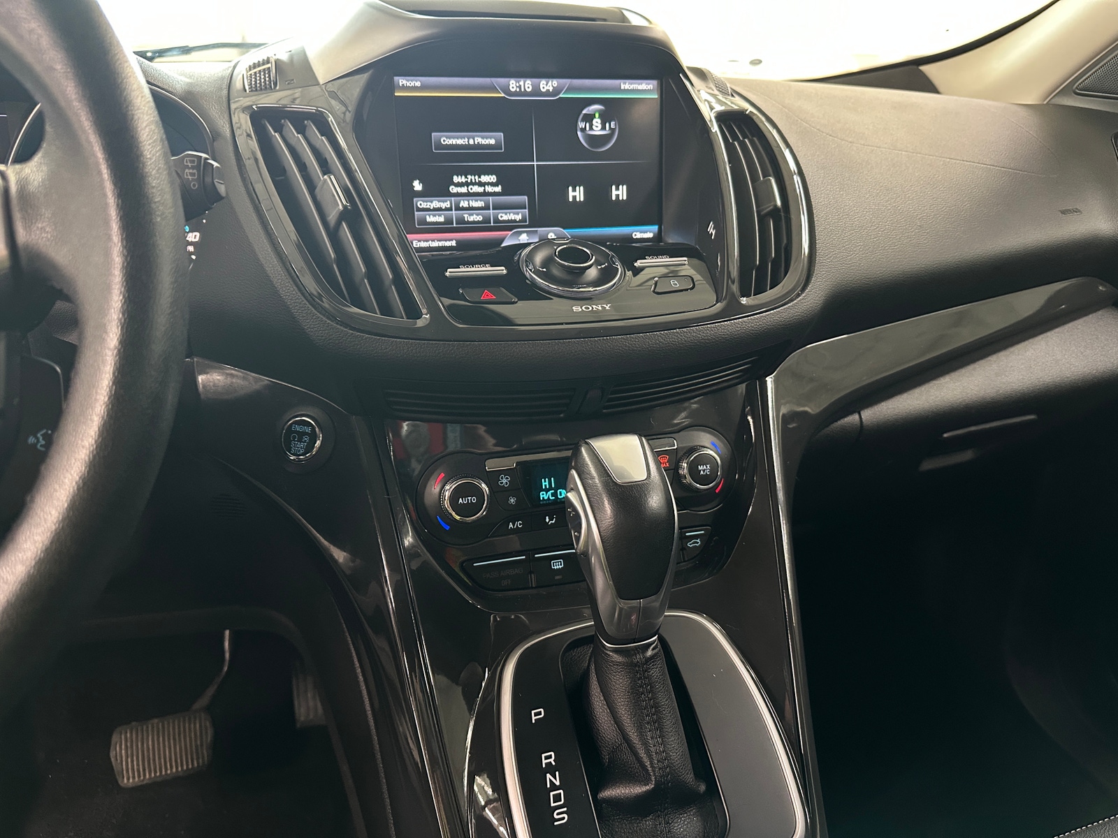 Thumbnail: 2014 Ford Escape - 3