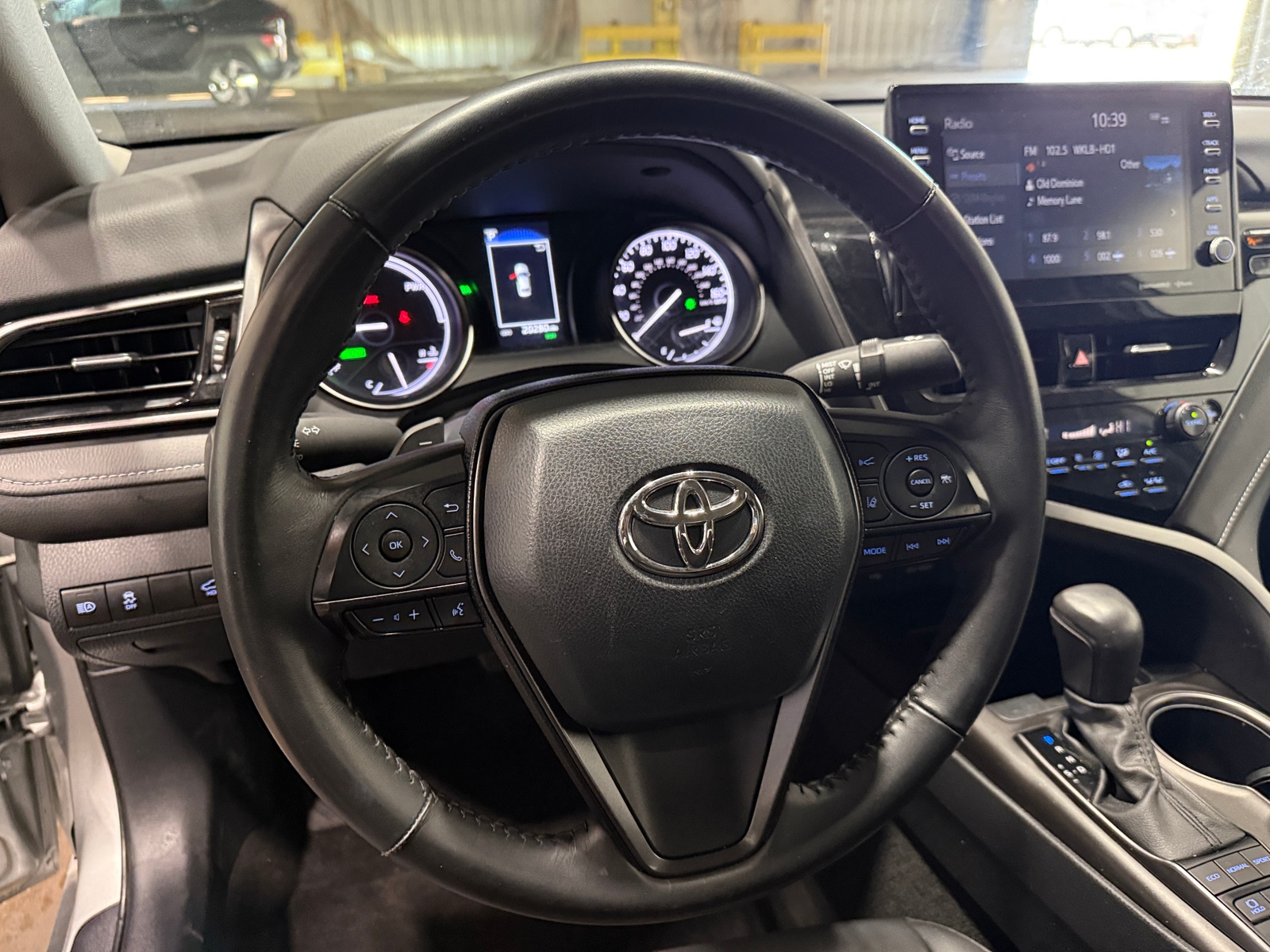 Thumbnail: 2024 Toyota Camry - 4