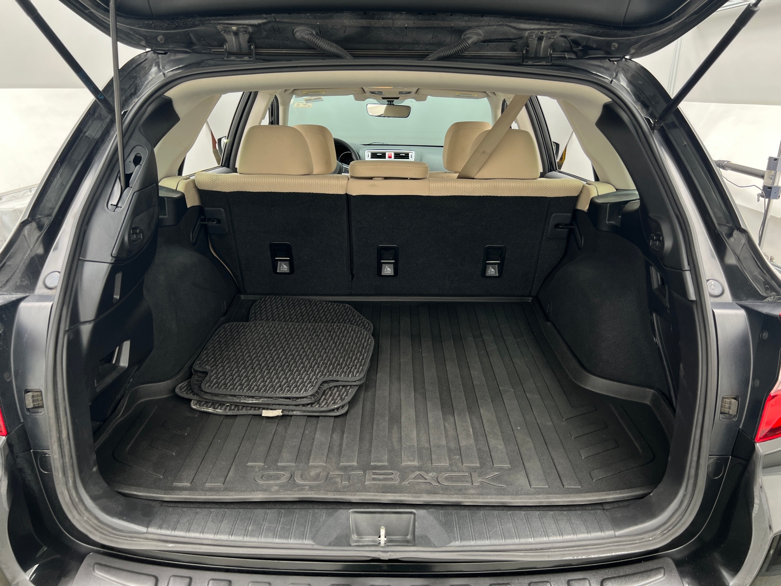 Thumbnail: 2017 Subaru Outback - 7