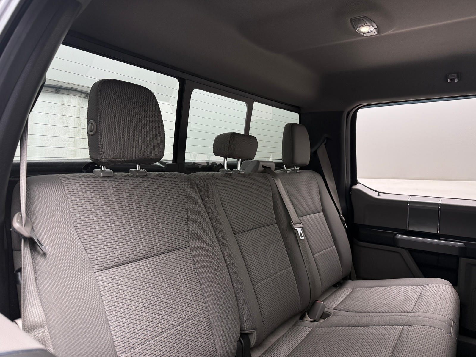 Thumbnail: 2015 Ford Econoline - 6