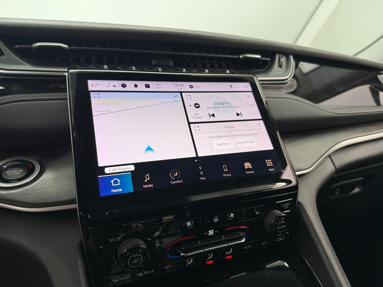 Thumbnail: 2023 Jeep Grand Cherokee - 3