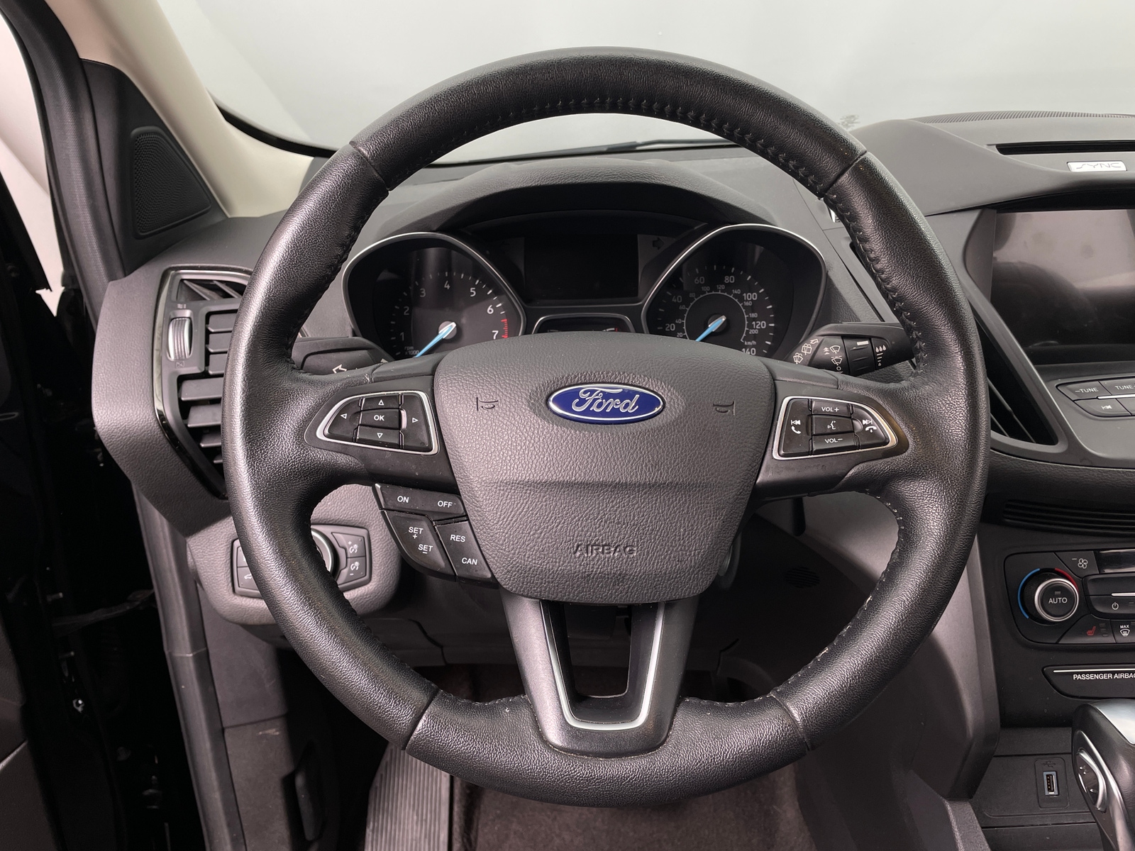 Thumbnail: 2018 Ford Escape - 4