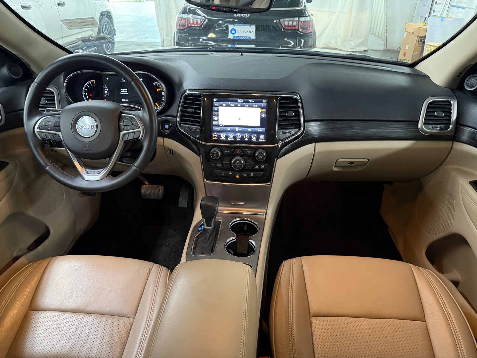 Thumbnail: 2022 Jeep Grand Cherokee - 3