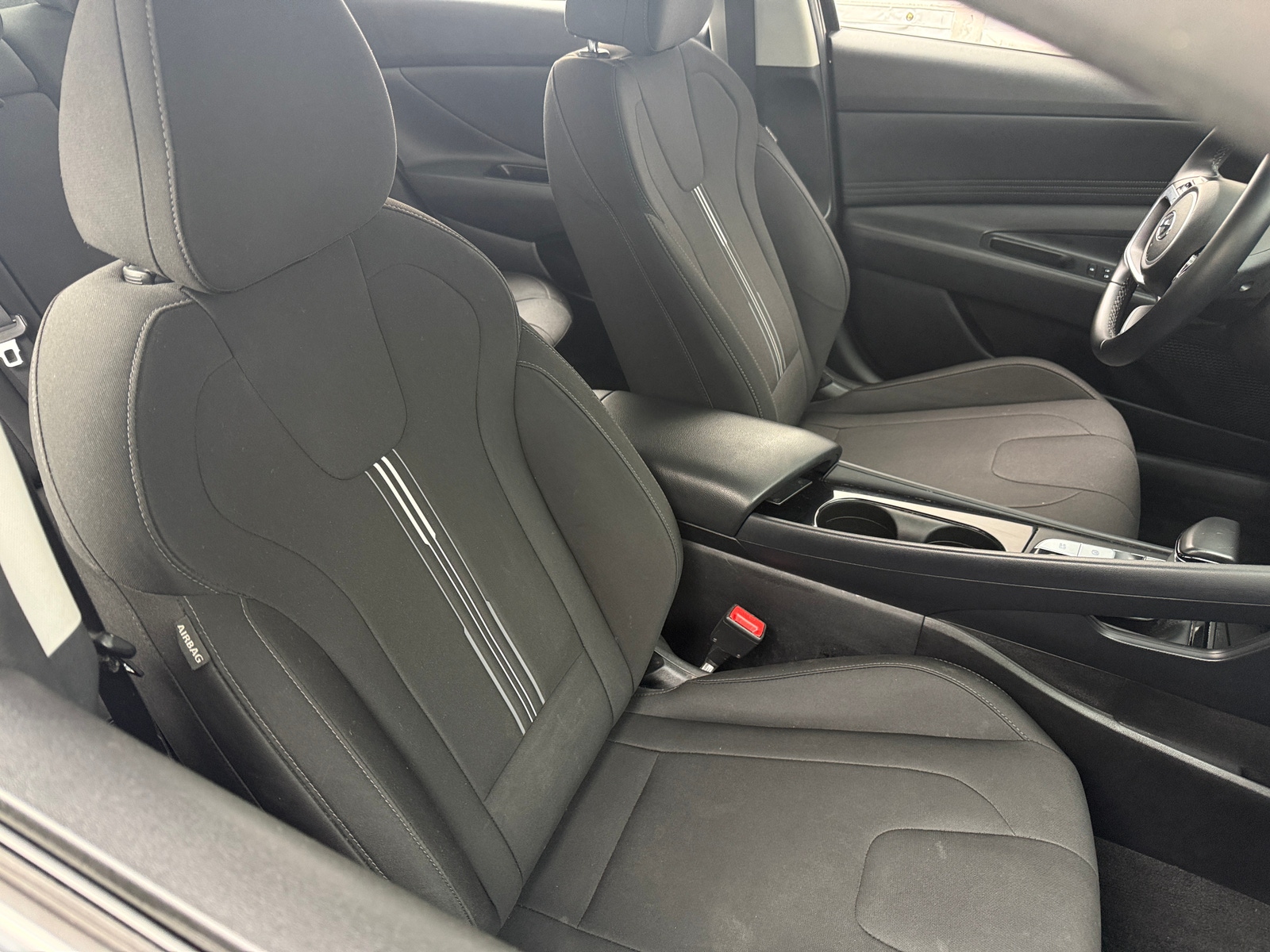 Thumbnail: 2021 Hyundai Elantra - 2