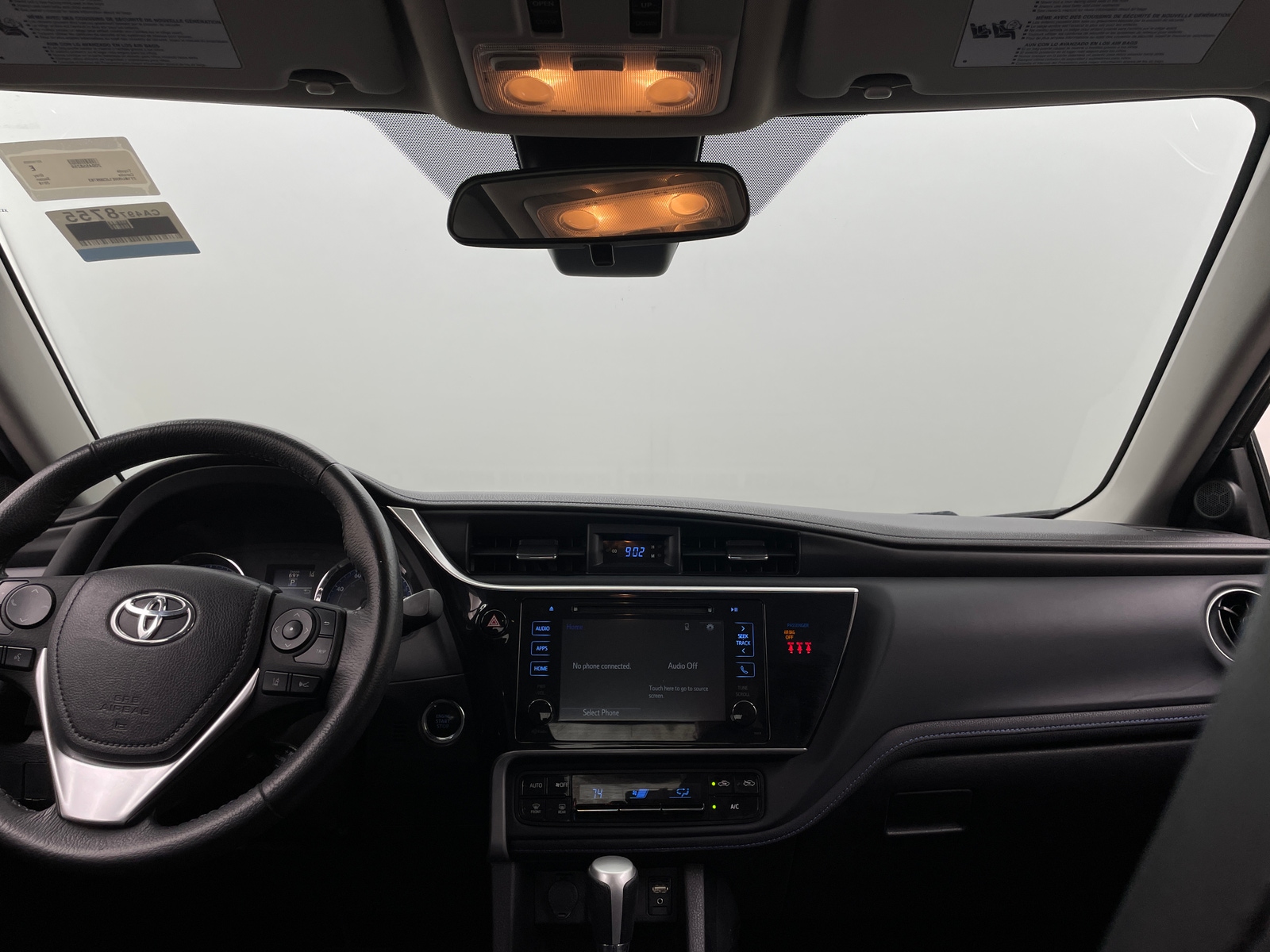 Thumbnail: 2018 Toyota Corolla - 3