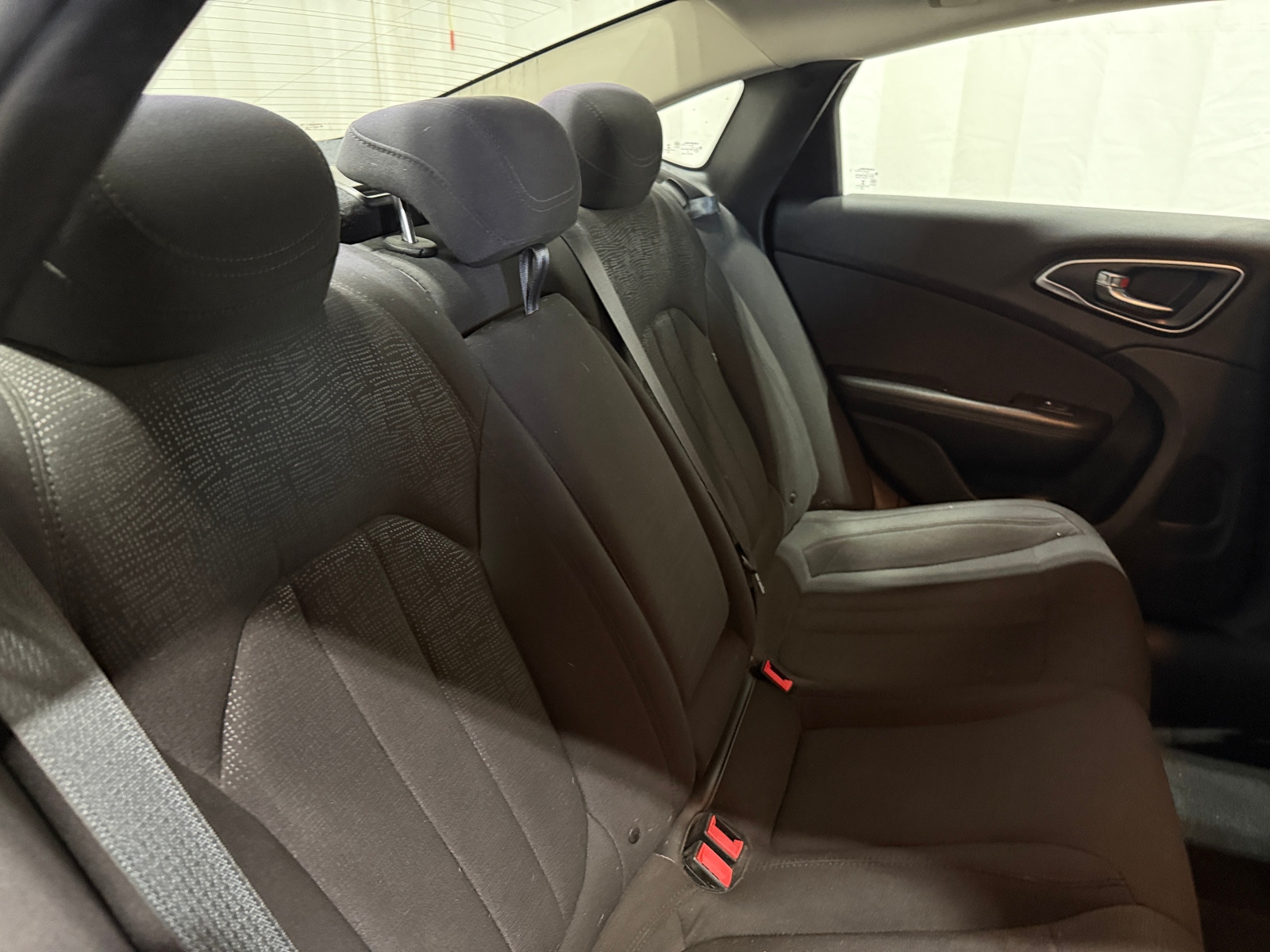 Thumbnail: 2015 Chrysler 200 - 6