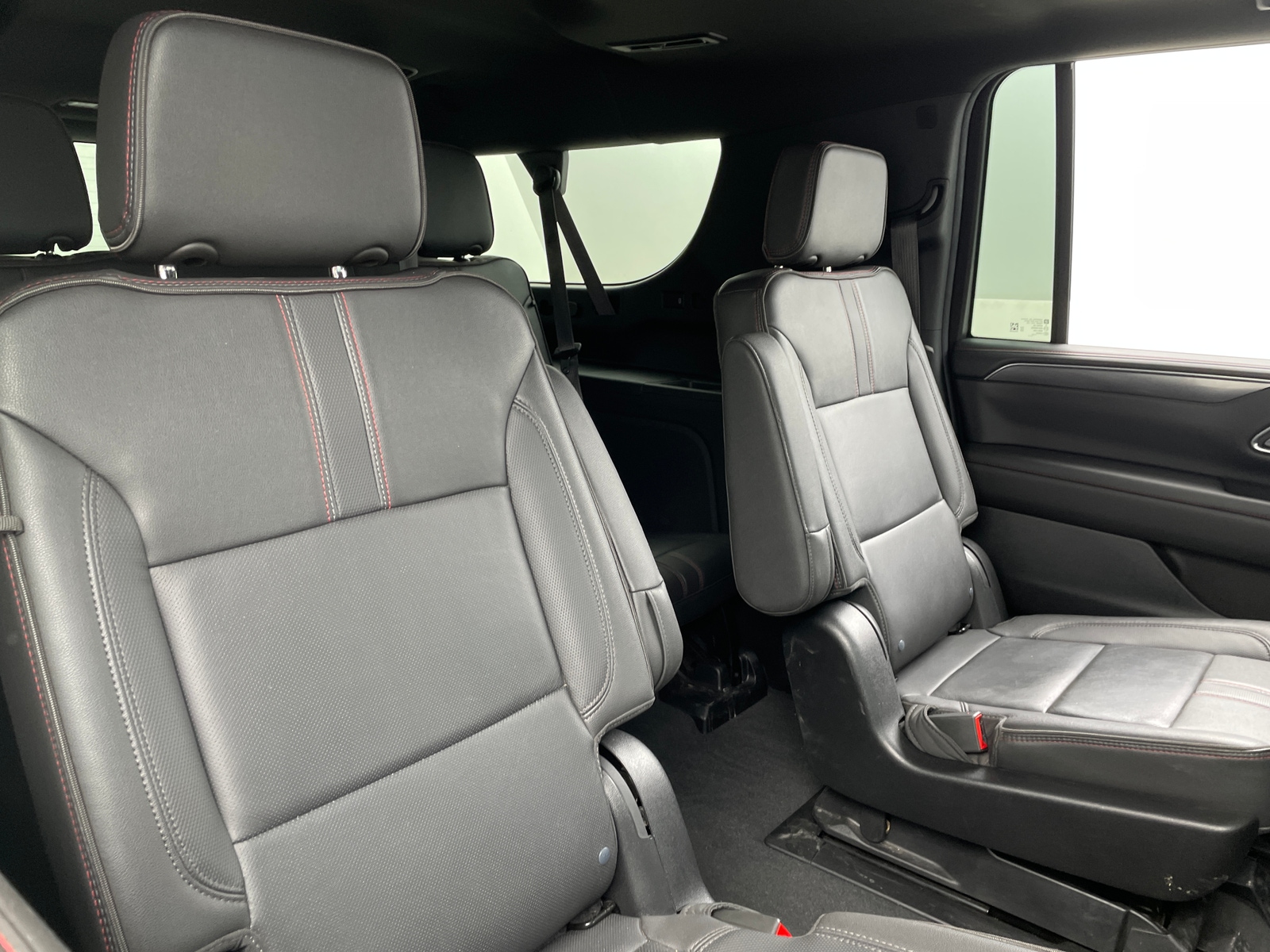 Thumbnail: 2024 Chevrolet Suburban - 5