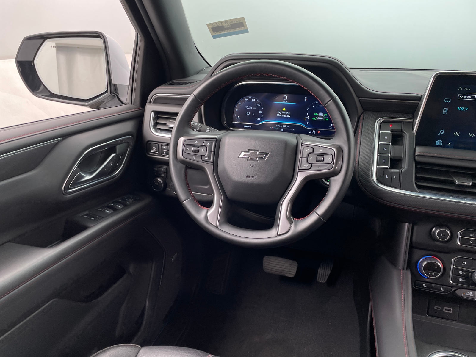 Thumbnail: 2024 Chevrolet Suburban - 4