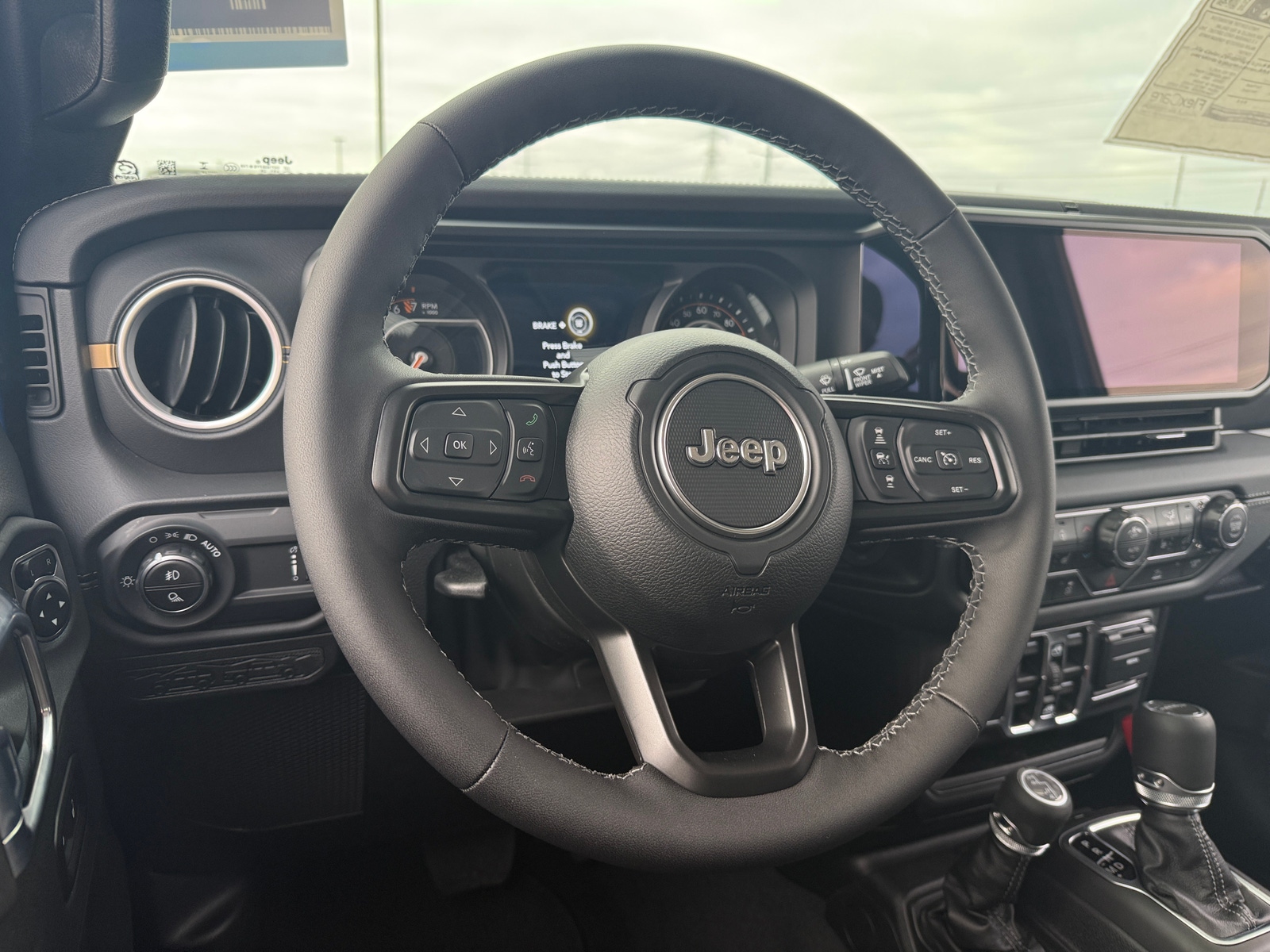 Thumbnail: 2026 Jeep Gladiator - 4