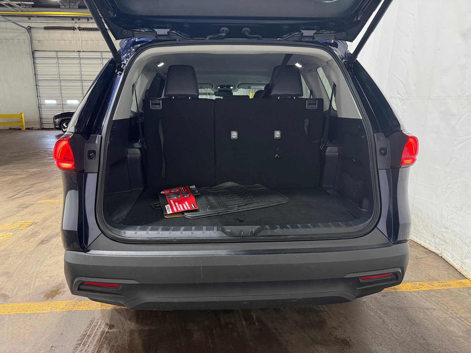 Thumbnail: 2025 Toyota Grand Highlander - 7