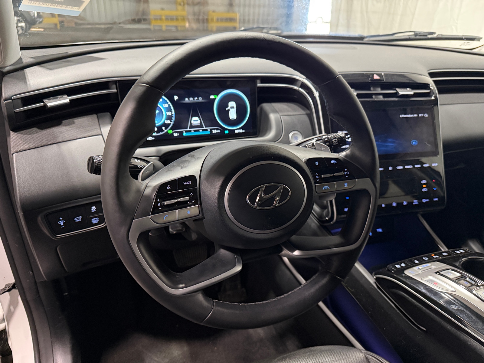 Thumbnail: 2022 Hyundai Tucson - 4