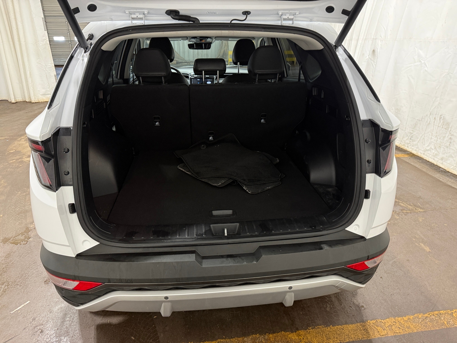 Thumbnail: 2022 Hyundai Tucson - 6