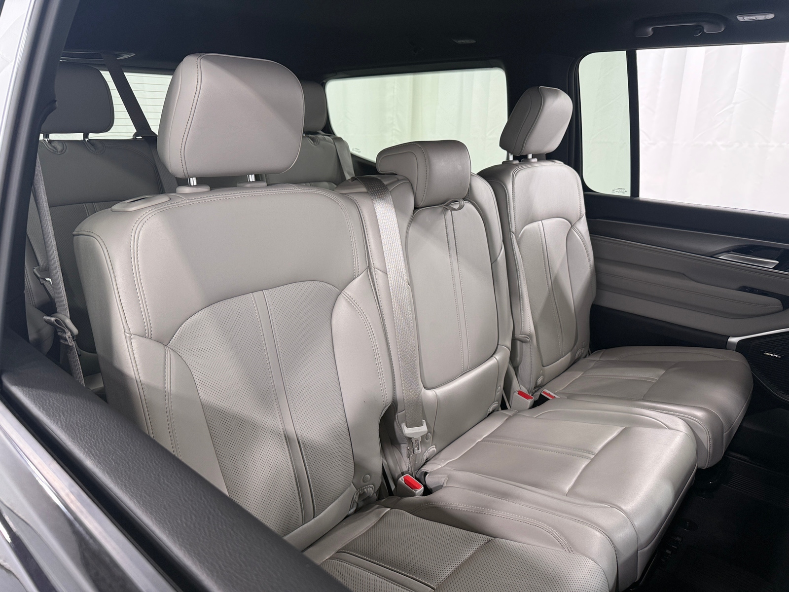 Thumbnail: 2025 Jeep Wagoneer - 5