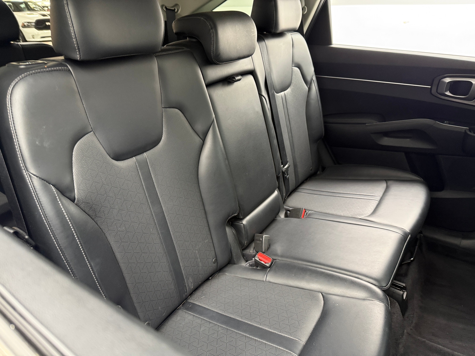 Thumbnail: 2021 Kia Sorento - 5