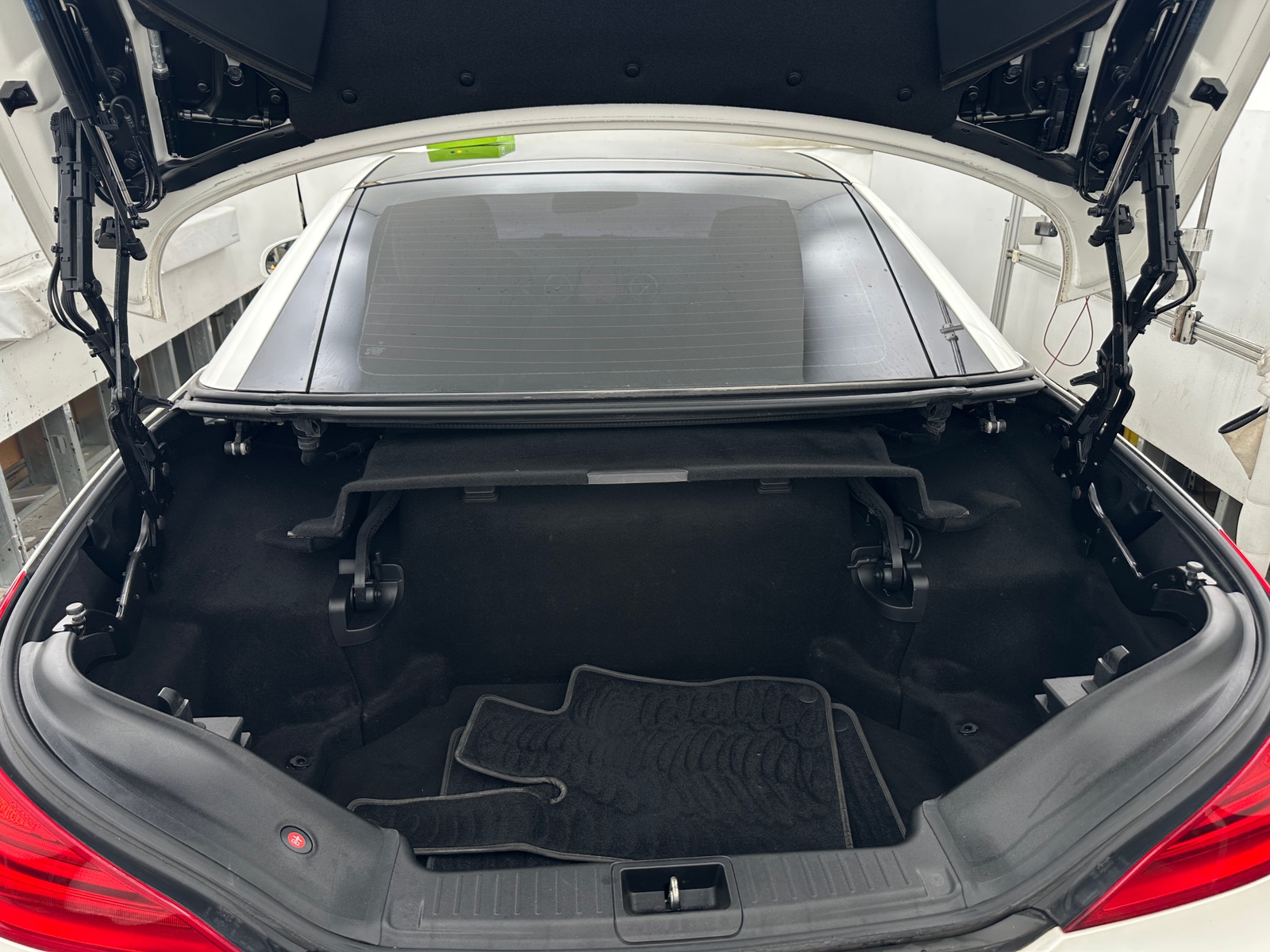 Thumbnail: 2019 Mercedes-Benz SL-Class - 5