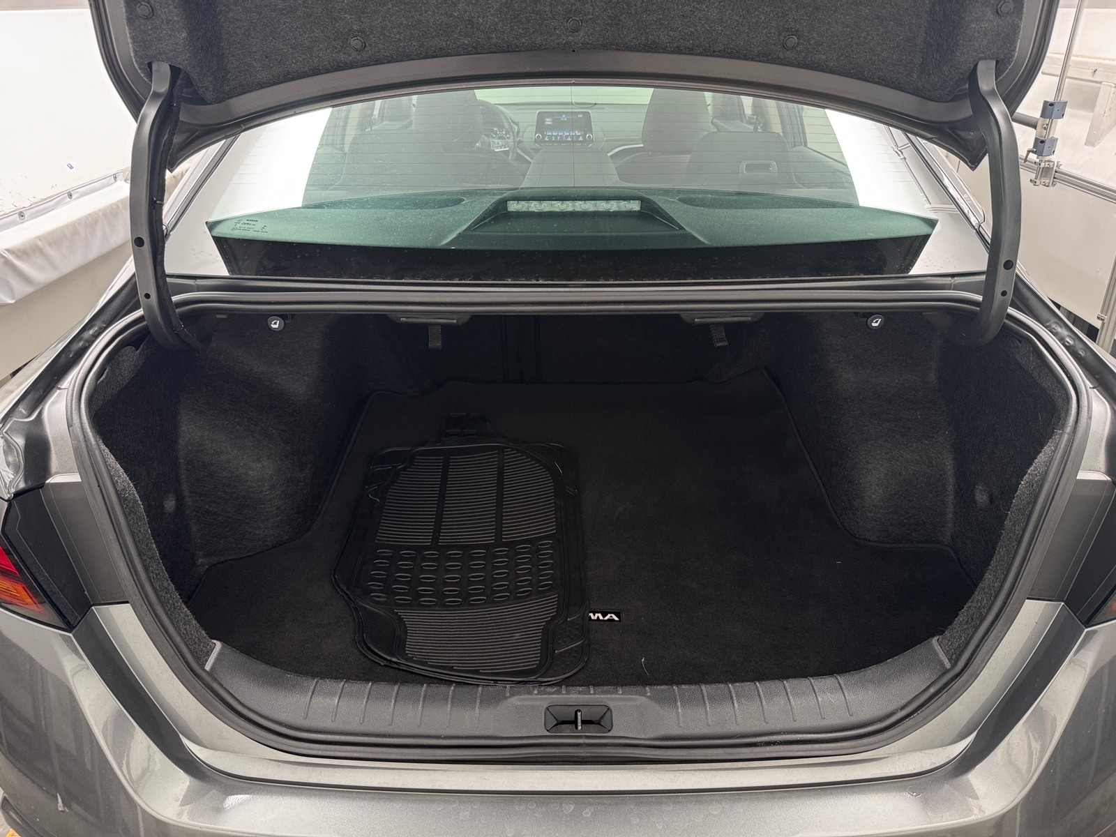 Thumbnail: 2025 Nissan Altima - 7