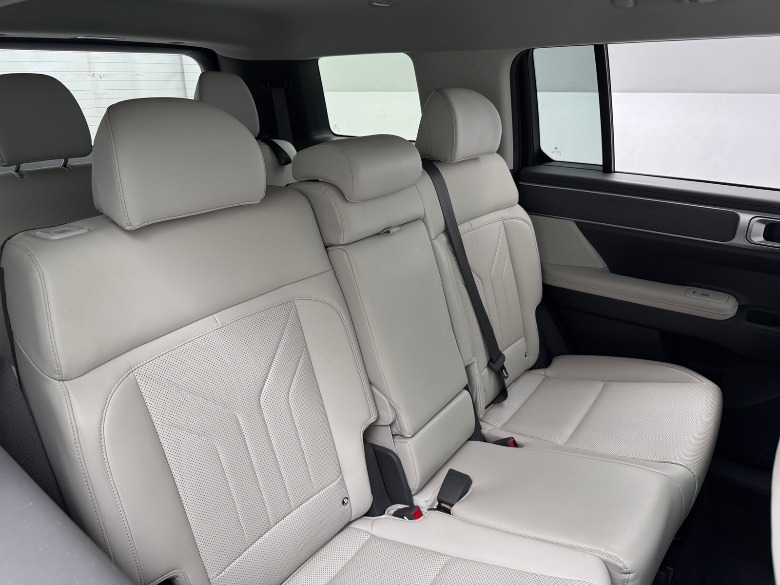 Thumbnail: 2025 Hyundai Santa Fe - 5