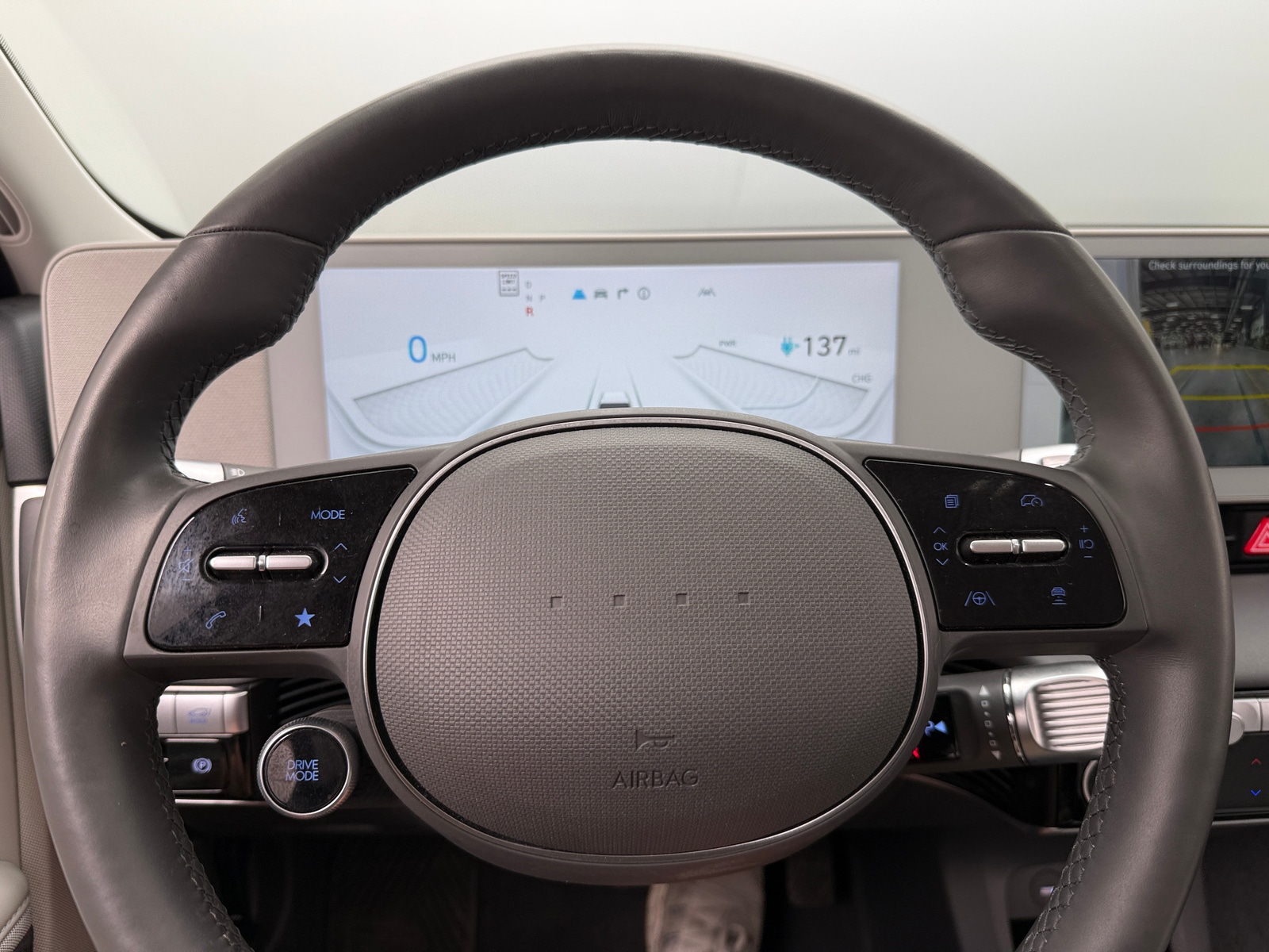 Thumbnail: 2023 Hyundai Ioniq 5 - 4