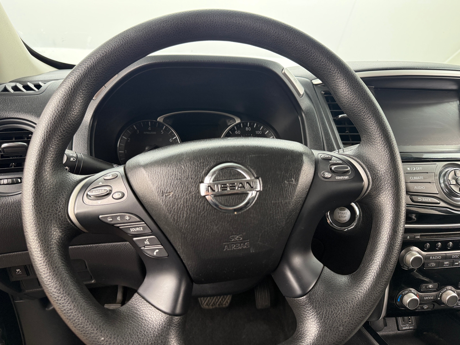 Thumbnail: 2020 Nissan Pathfinder - 5