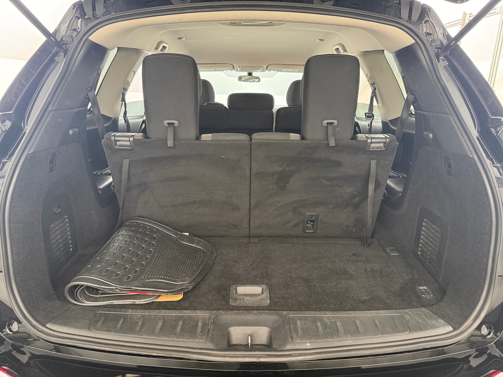 Thumbnail: 2020 Nissan Pathfinder - 7