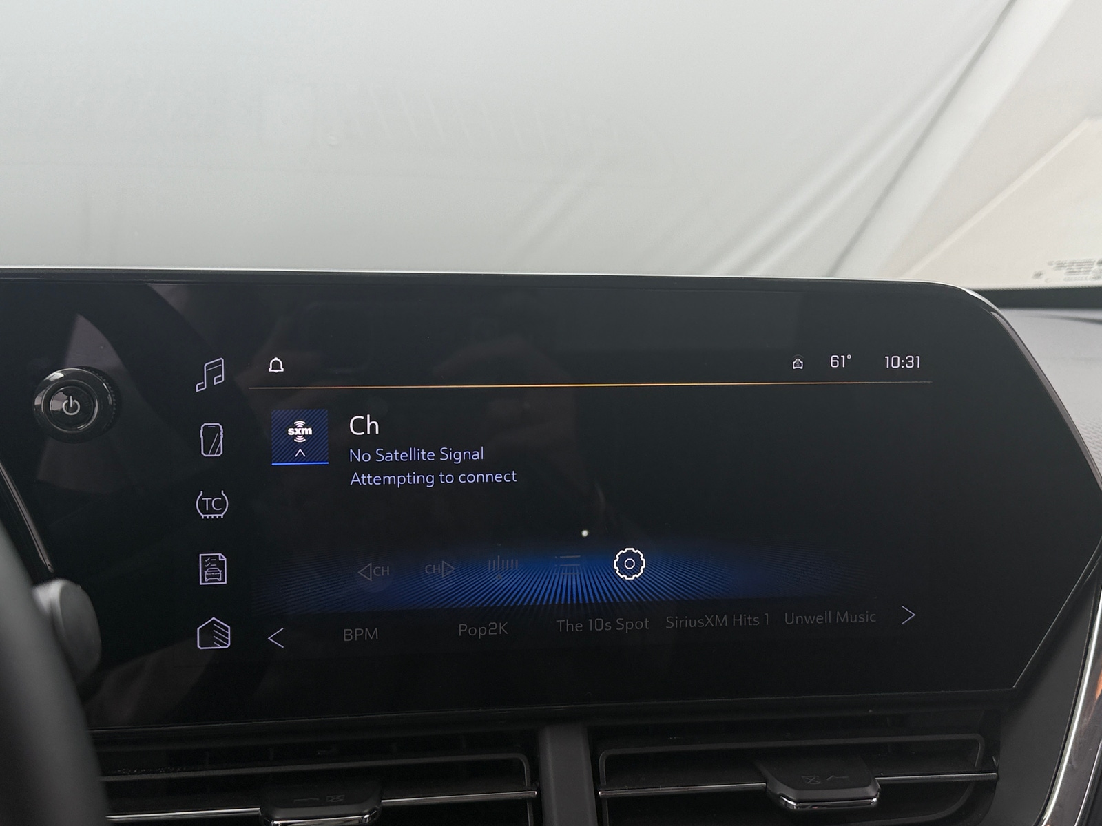 Thumbnail: 2025 Chevrolet Trax - 4