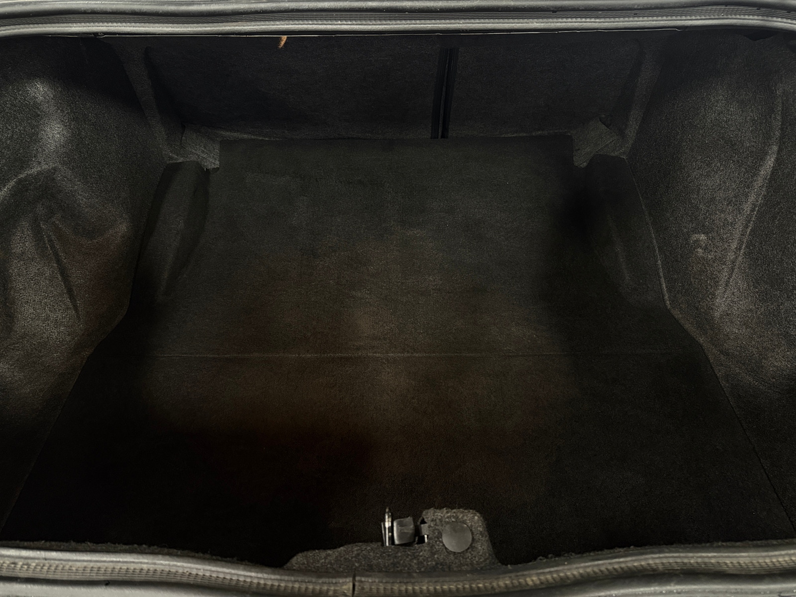 Thumbnail: 2016 Dodge Challenger - 5