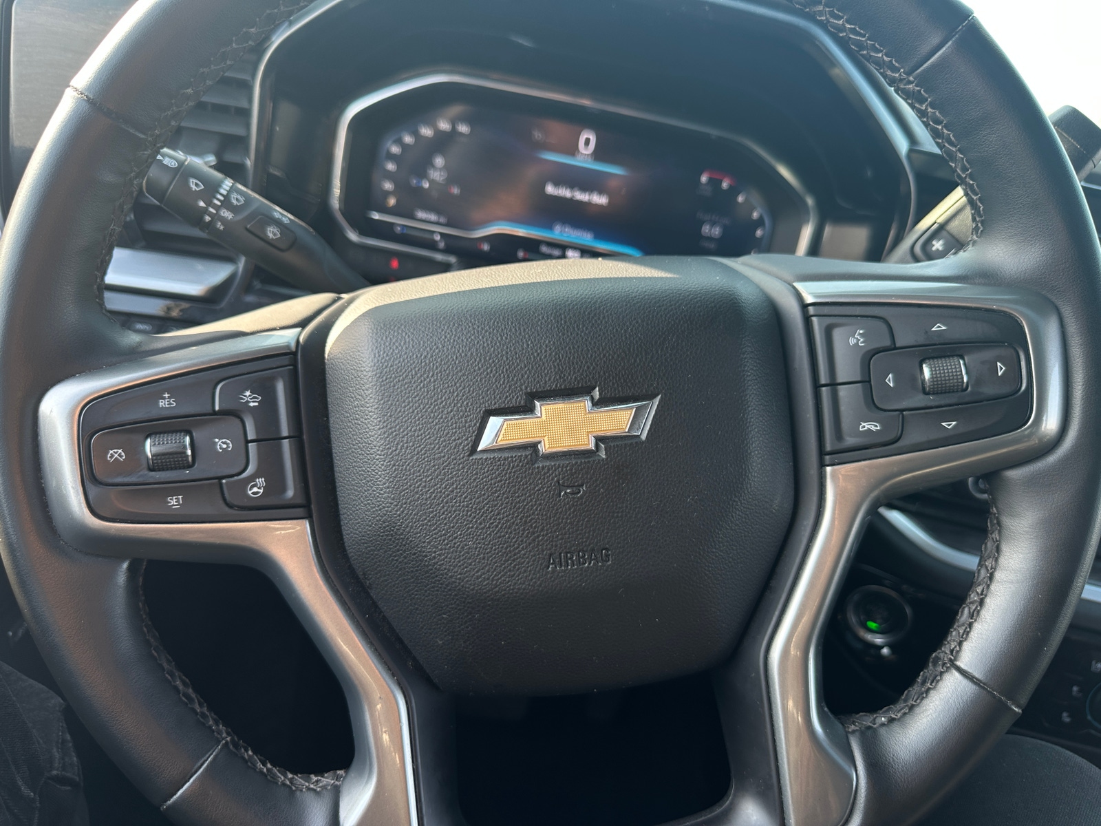 Thumbnail: 2024 Chevrolet Silverado 3500 - 4