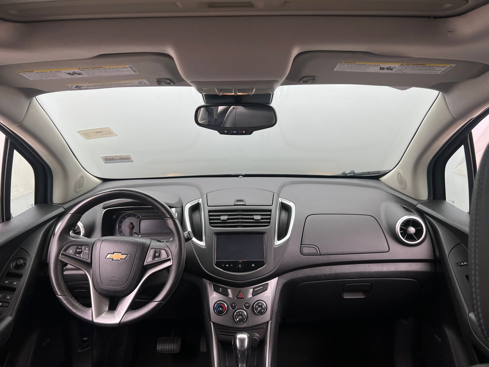 Thumbnail: 2015 Chevrolet Trax - 2